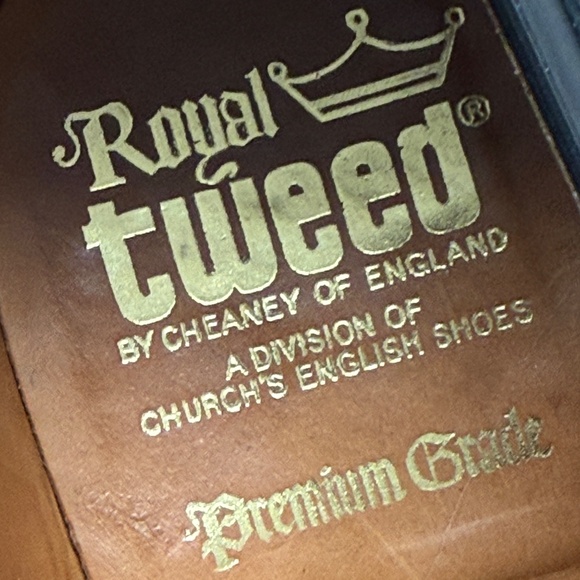 Premium Grade Cap-Toe Oxfords 9.5 US - Picture 5 of 7